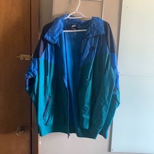 nike windbreak zip up XL
